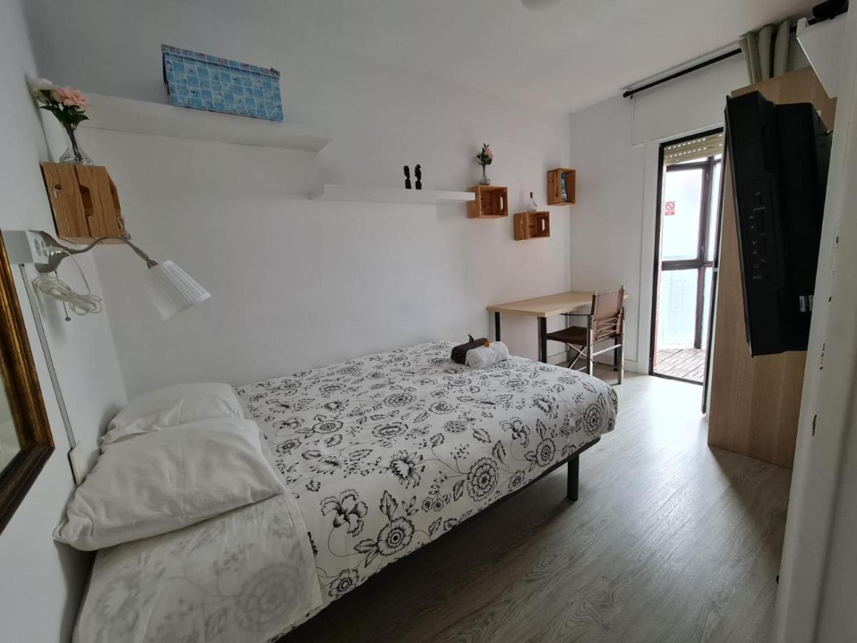 Alojamiento Can Buxeres L'Hospitalet de Llobregat Luaran gambar
